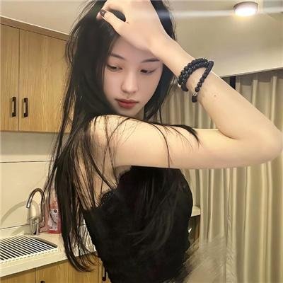 高更门边的狼